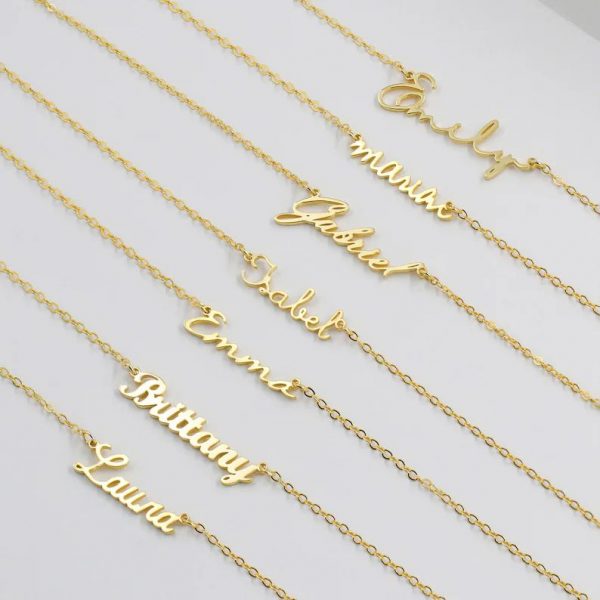 Collier avec prénom en Français