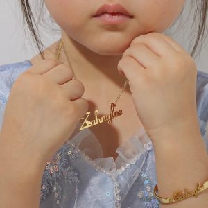 Collier avec prénom en Arabe pour enfant
